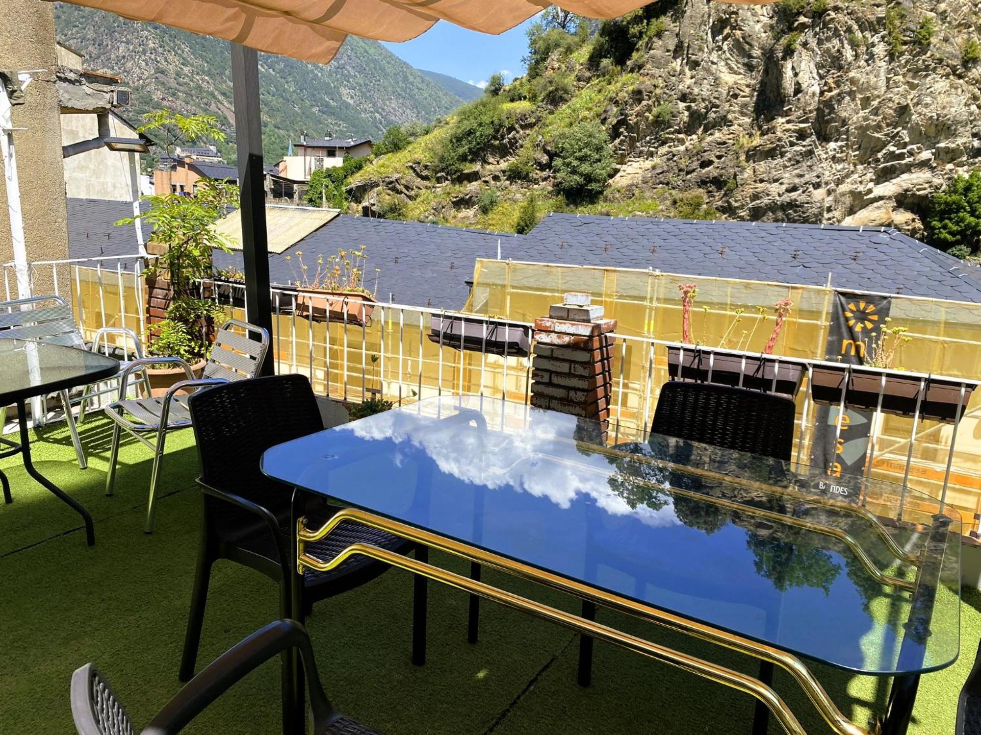 Alberg Els Andes Andorra la Vella Exterior foto